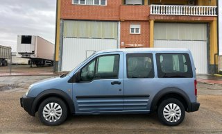 Ford Tourneo Connect 2004