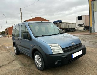 Ford Tourneo Connect 2004