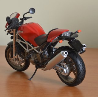 Moto DUCATI MONSTER S4-1:12-Newray