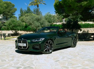 BMW 4 Cabrio Green Metallic | Brown leather