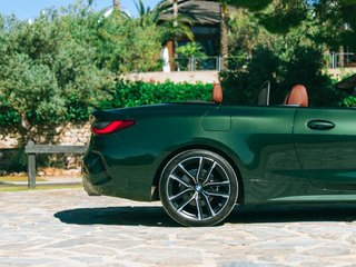 BMW 4 Cabrio Green Metallic | Brown leather