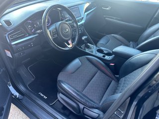 Kia Niro Kia Niro 1.6 GDi HEV 104kW (141CV) Drive