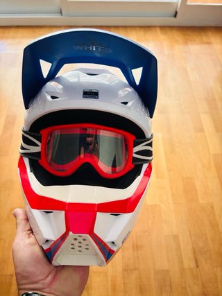 Casco moto niño