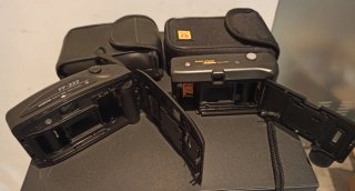 Lote 2 Fotocamere Compatte Kodak e Samsung