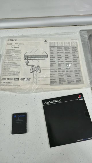 PlayStation 2 Fat,  IMPOLUTA - Pack Completo