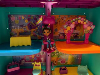 Casa de Muñecas Gabby - Edición Festiva