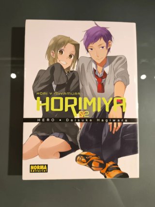 Horimiya Vol. 1, 2 y 3 con caja de regalo del 1