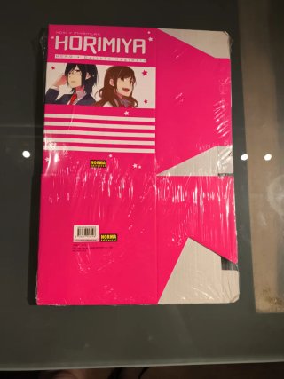 Horimiya Vol. 1, 2 y 3 con caja de regalo del 1
