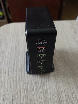 Estación de Carga Múltiple PD/20W QC3.0