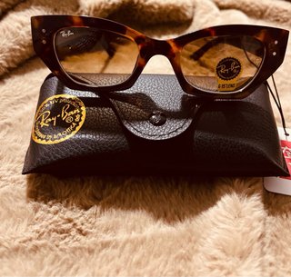 Óculos de Sol Ray-Ban RB 4430 Zena