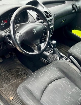 Peugeot 206 2002