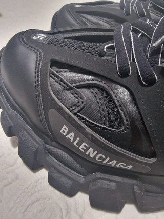 Balenciaga Track LED Zapatillas Negras
