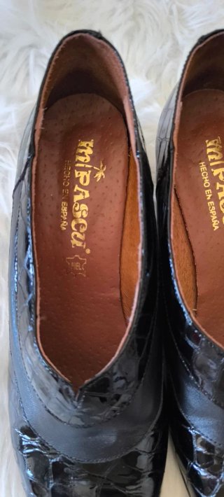 Zapatos de tacón Mi Pascu negros piel 40