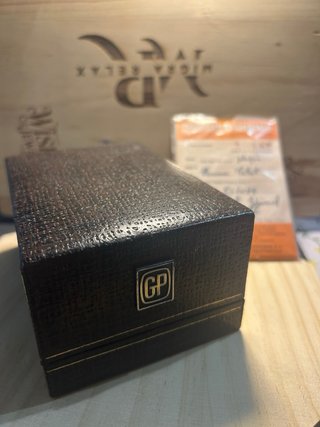 Reloj Girard-Perregaux Quartz para reparar