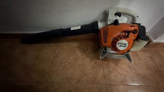 Cortacésped 650T y soplador sthil 56BG