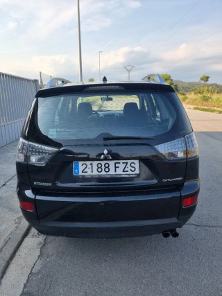 Mitsubishi Outlander 2008