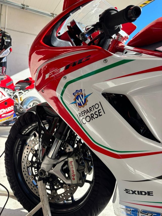 MV Agusta F3 800 RC Replica ABS