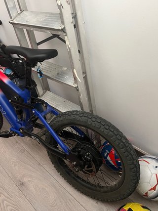 Bici Eléctrica Neon Racing E-Bike