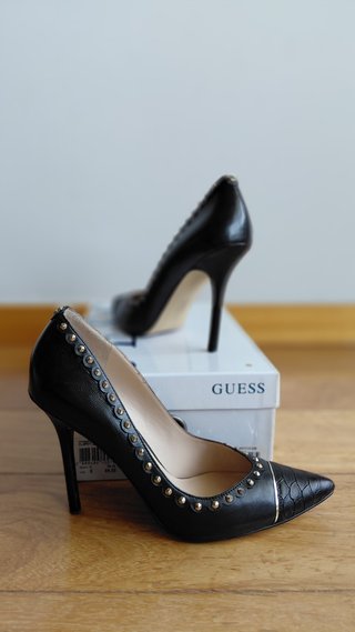 Sapatos Guess Pretos Salto Alto Tamanho 38