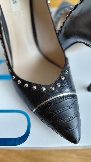 Sapatos Guess Pretos Salto Alto Tamanho 38