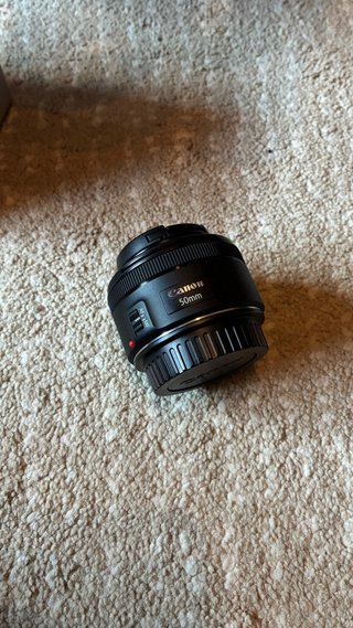 Objetiva Canon EF 50mm f/1.8 STM