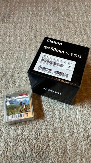 Objetiva Canon EF 50mm f/1.8 STM