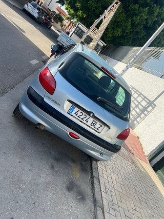Peugeot 206 2001
