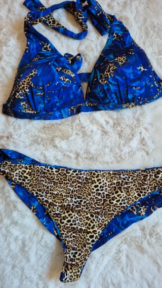 Bikini estampado azul y leopardo
