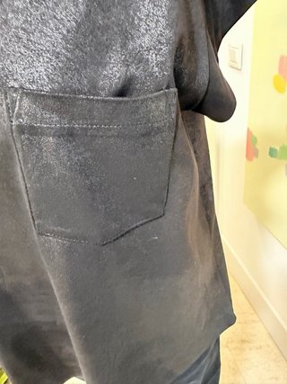 Blusa negra de antelina