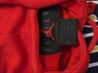 Sudadera Jordan Roja con Logo Jumpman
