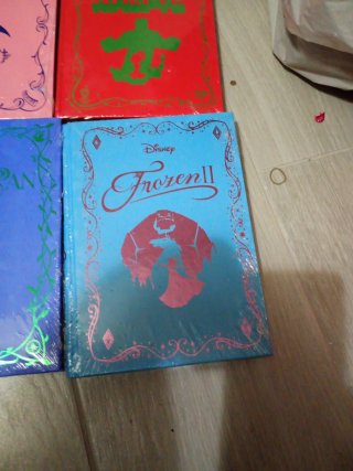 Lote 4 Libri Disney