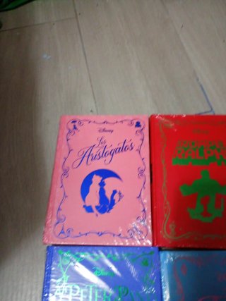Lote 4 Libri Disney