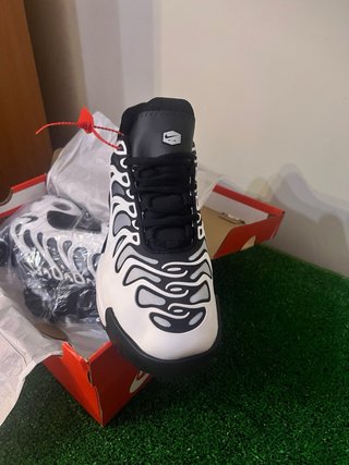 Nike Air Max Plus TN Zapatillas Blancas Negras