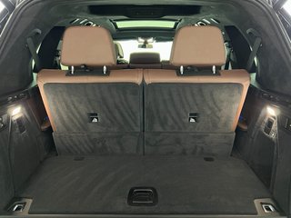 BMW X7 2019 3.0D b&w AHK 7 Plazas FULL