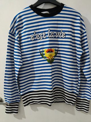 Sudadera Zara rayas c'est la vie flor