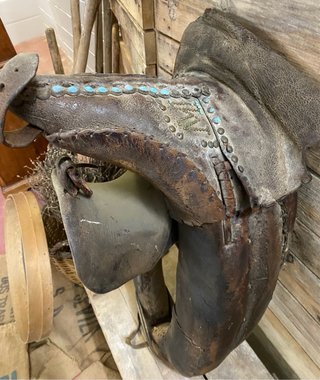 Collerón antiguo caballo siglo XIX