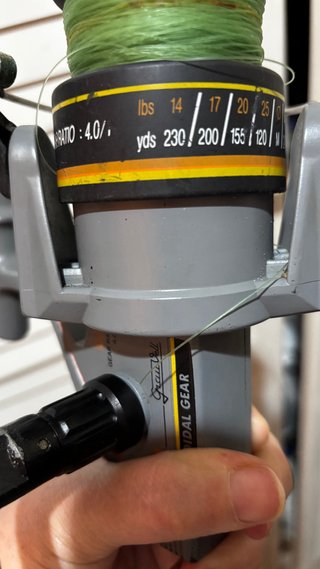 Carrete de pesca GrauVell 1060.