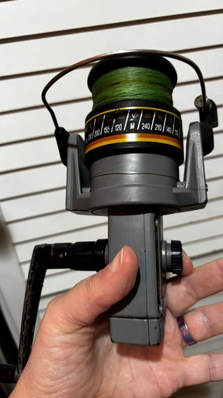 Carrete de pesca GrauVell 1060.
