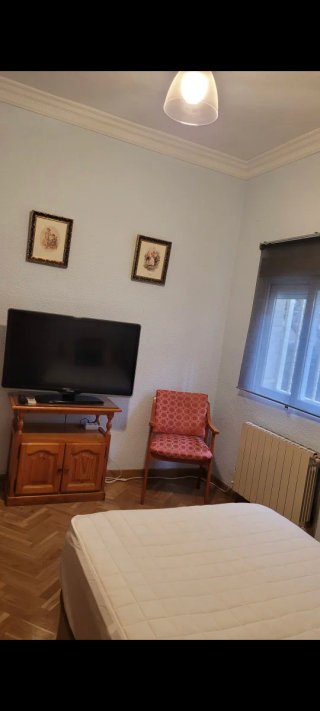 Haquilo habitación para una persona ,450 alquiler - Imagen 4