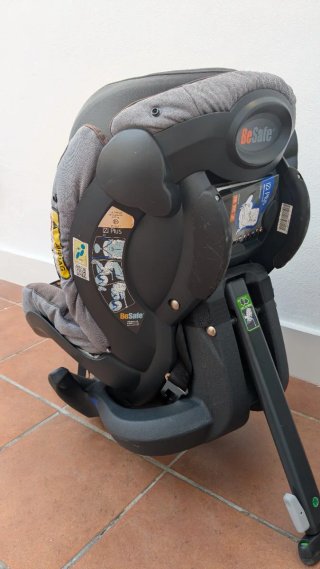 Silla coche BeSafe iZi Plus a contramarcha