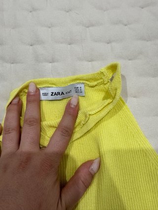 Top de Zara amarillo