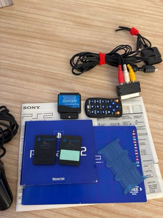 PlayStation 2 (PS2) - Año 2001