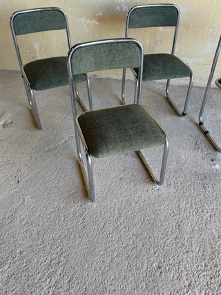 Sillas Cantilever Italianas Verdes