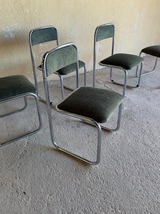 Sillas Cantilever Italianas Verdes