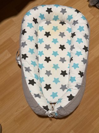 Nido reductor bebé estrellas