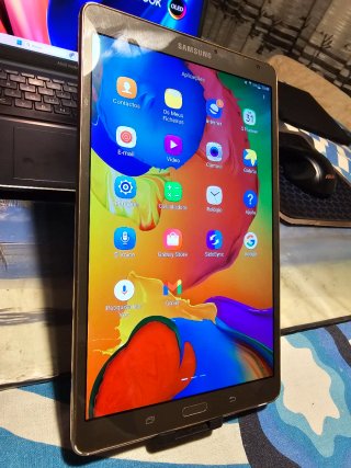 Samsung Galaxy Tab S - 8.4 ecrã super amoled
