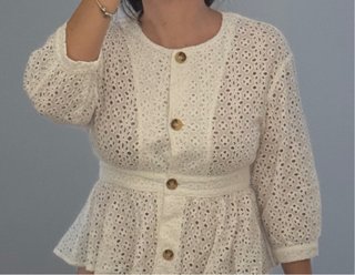 Blusa Zara blanca bordada