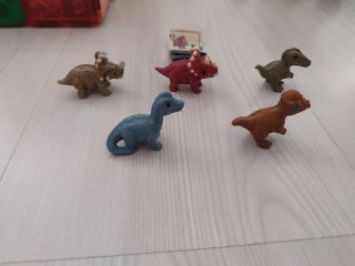 5 Figure Dinosauri Kinder Sorpresa