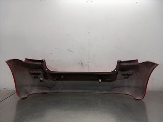 PARAGOLPES TRASERO TOYOTA COROLLA VERSO (R1) D2AD