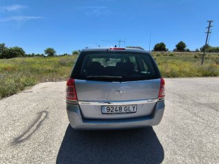 Opel Zafira 2009